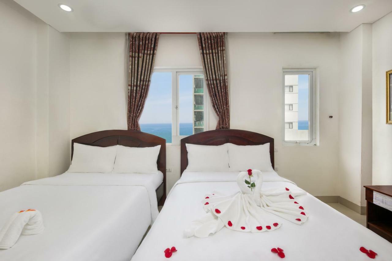 Osaka Hotel Da Nang Exterior photo