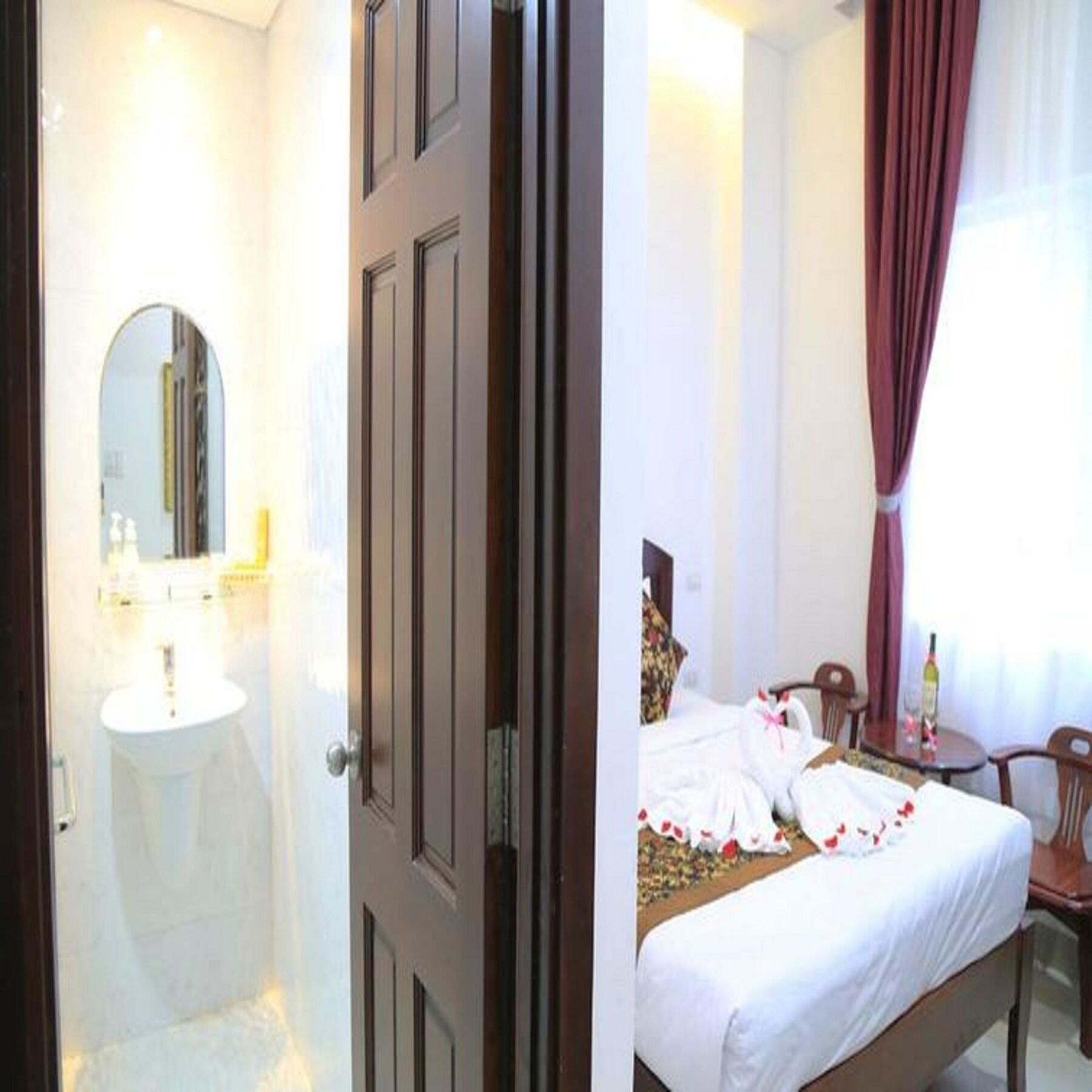 Osaka Hotel Da Nang Exterior photo
